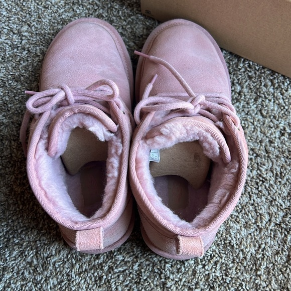 Pink UGG Neumel - Picture 5 of 7